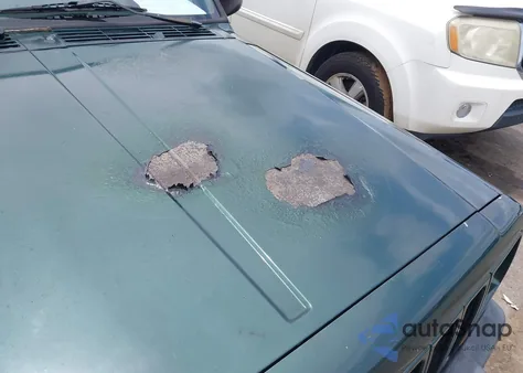 2001 Jeep Cherokee Sport из США, поврежденный, VIN 1J4FF48S91L501095